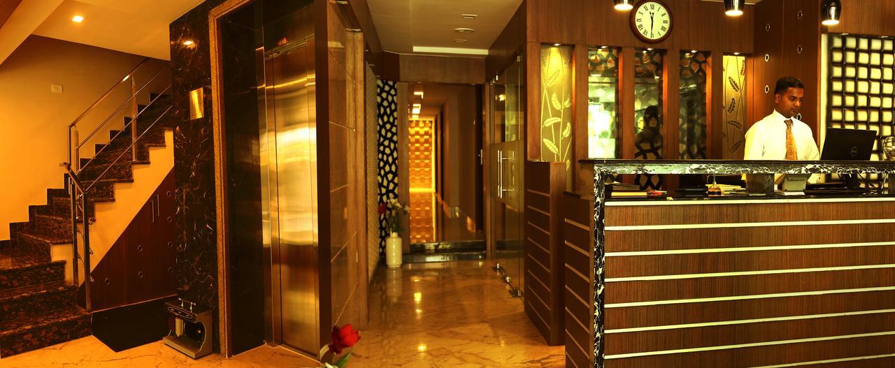 Hotel Santhi Bhavan 3*